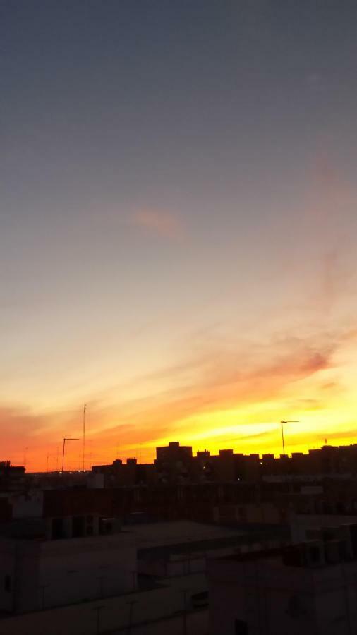 Espacio Amalia Triana Sevilla Buitenkant foto