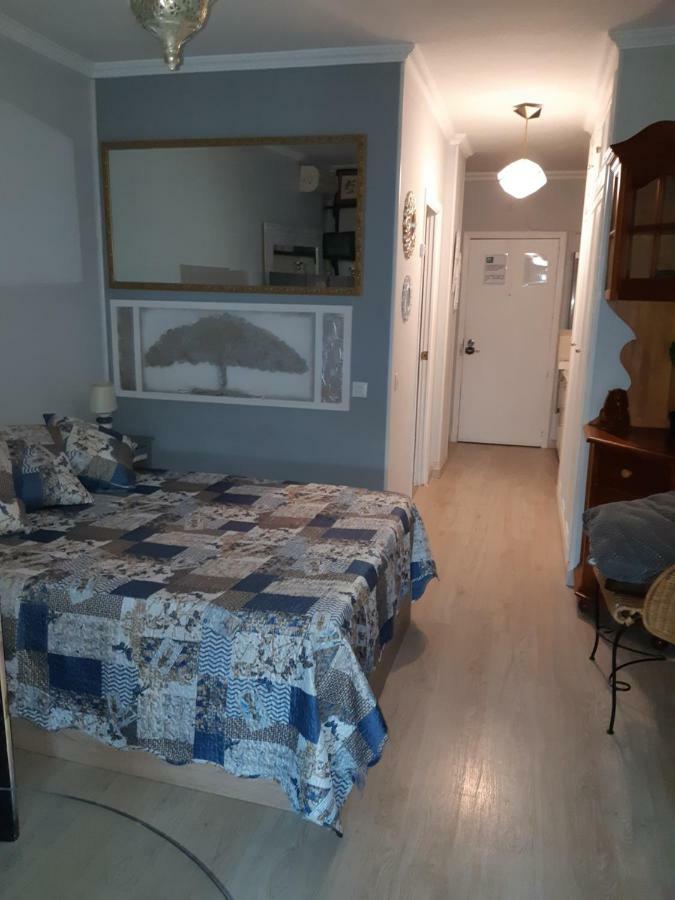 Espacio Amalia Triana Sevilla Buitenkant foto