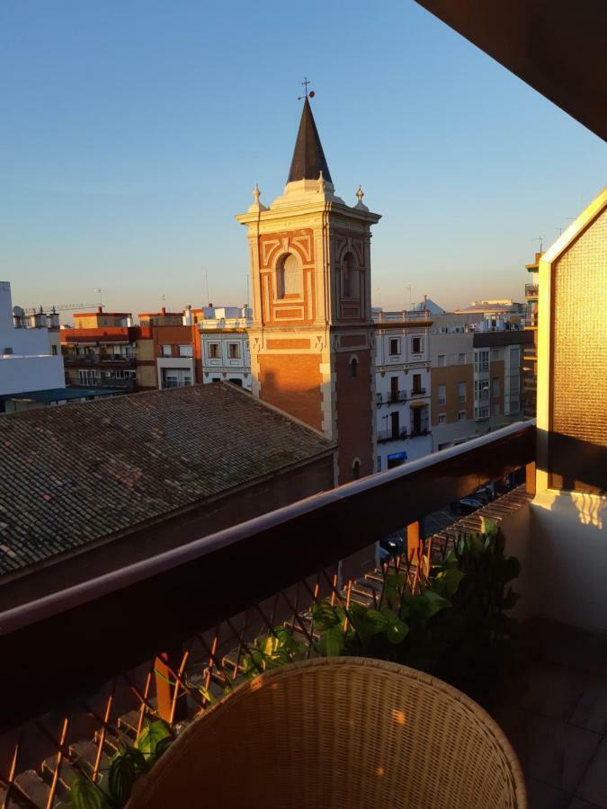 Espacio Amalia Triana Sevilla Buitenkant foto